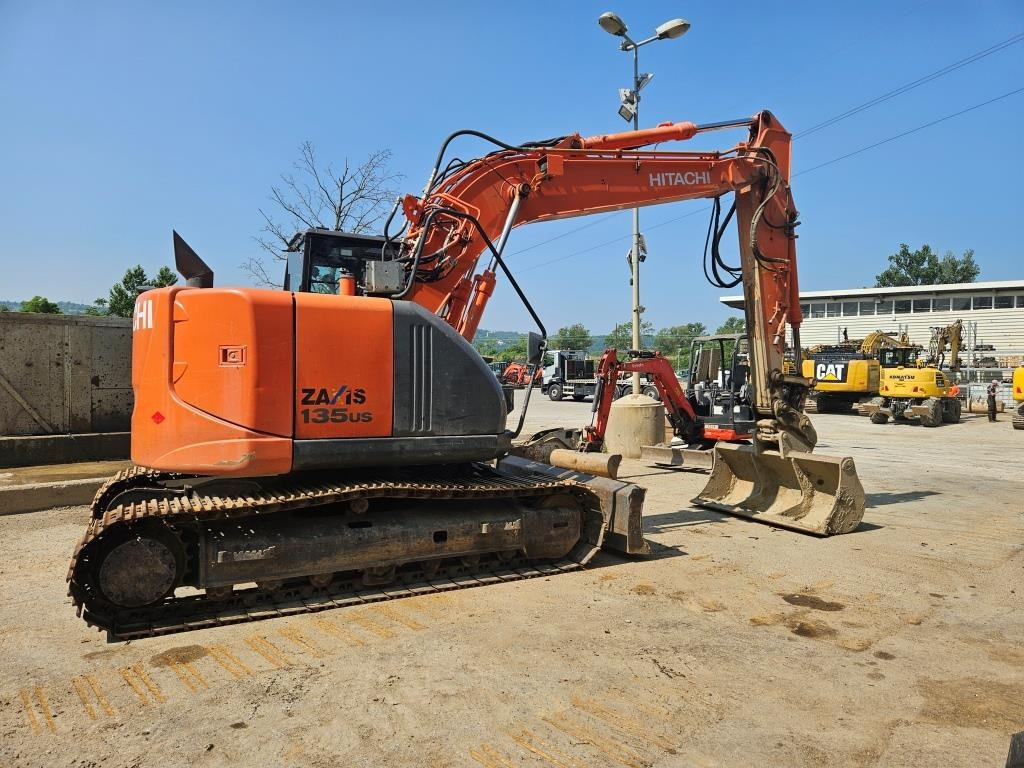 HITACHI ZX 135 US - Rupsgraafmachine: afbeelding 4 HITACHI ZX 135 US - Rupsgraafmachine: afbeelding 4