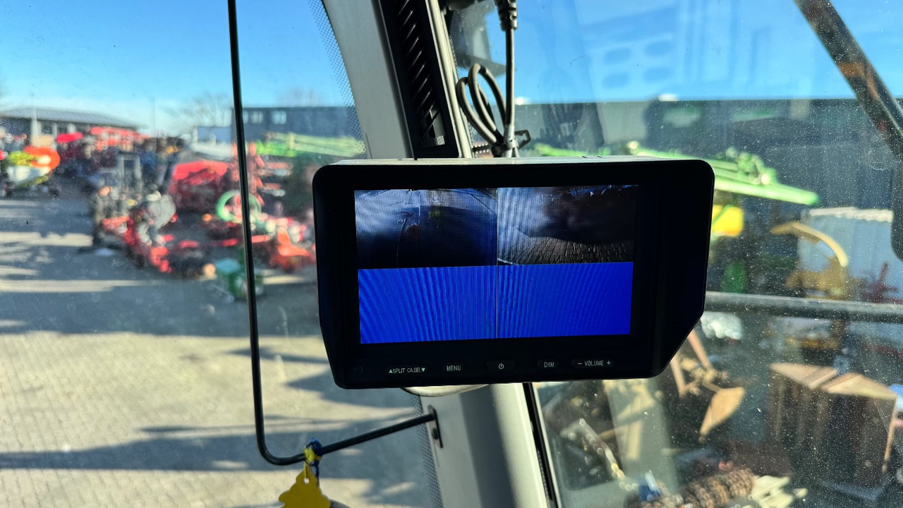 CLAAS Lexion 6900 TerraTrac 890 full Options - Maaidorser: afbeelding 2 CLAAS Lexion 6900 TerraTrac 890 full Options - Maaidorser: afbeelding 2