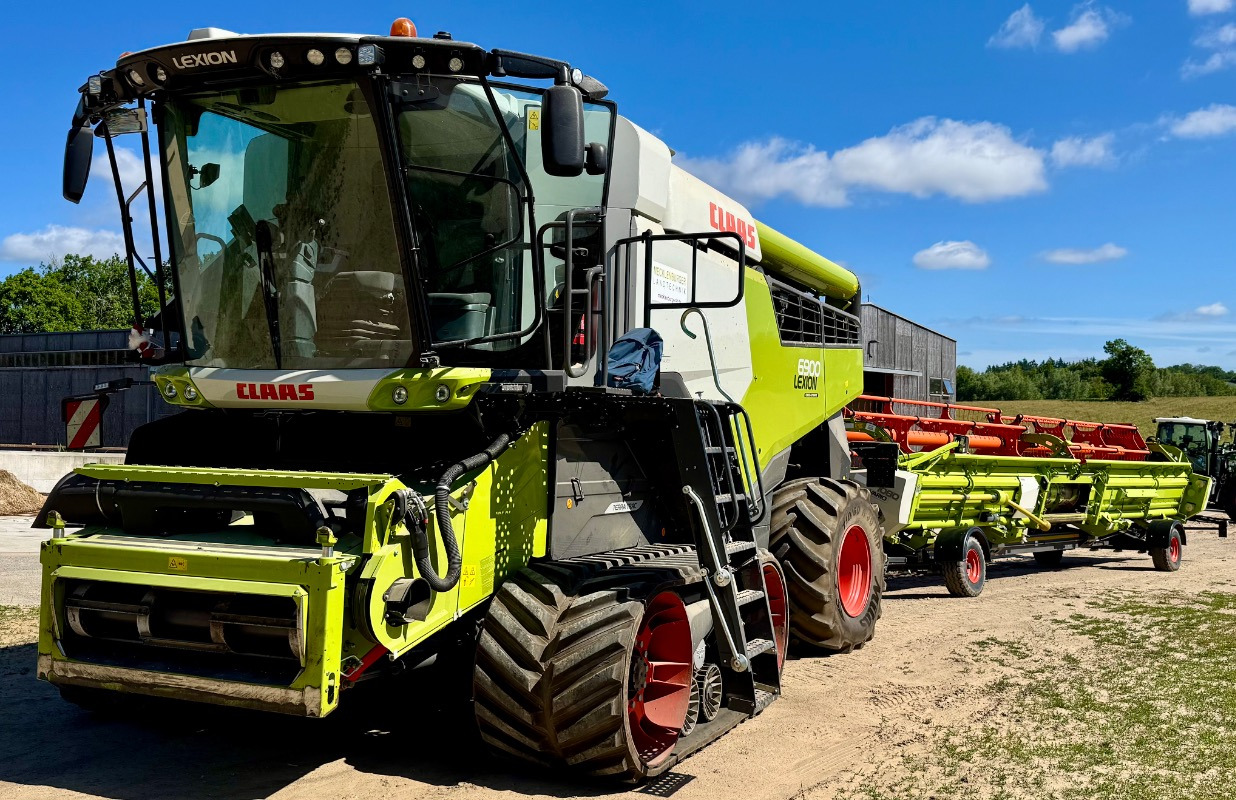 CLAAS Lexion 6900 TerraTrac 890 full Options - Maaidorser: afbeelding 1 CLAAS Lexion 6900 TerraTrac 890 full Options - Maaidorser: afbeelding 1
