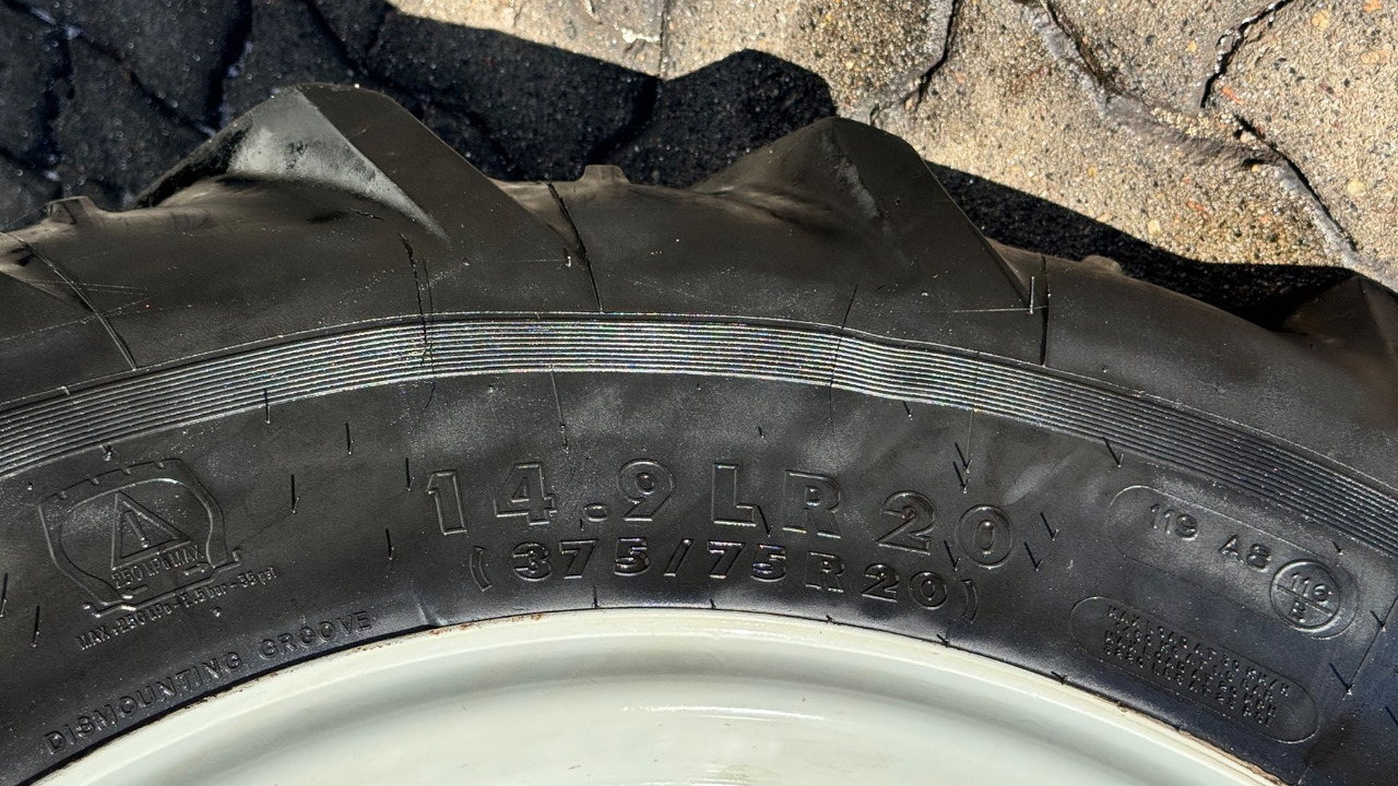 Steyr 4090 Kompakt - Tractor: afbeelding 4 Steyr 4090 Kompakt - Tractor: afbeelding 4