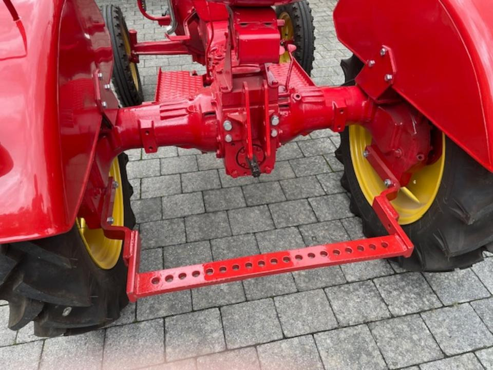 Porsche Junior 108 - Mini tractor: afbeelding 5 Porsche Junior 108 - Mini tractor: afbeelding 5