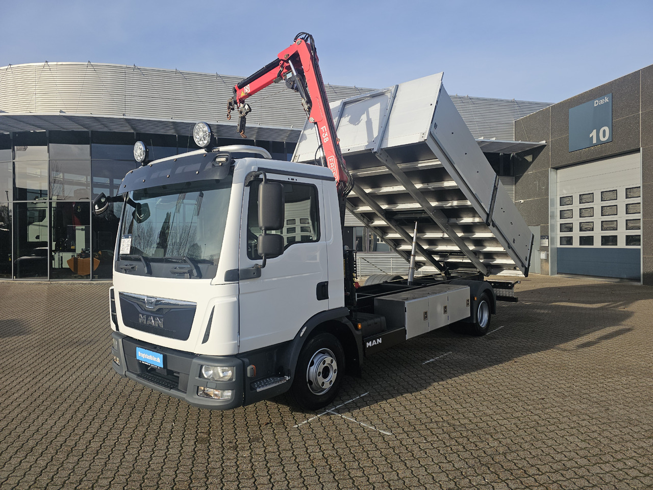 MAN TGL 10.220 - Kipper vrachtwagen: afbeelding 1 MAN TGL 10.220 - Kipper vrachtwagen: afbeelding 1