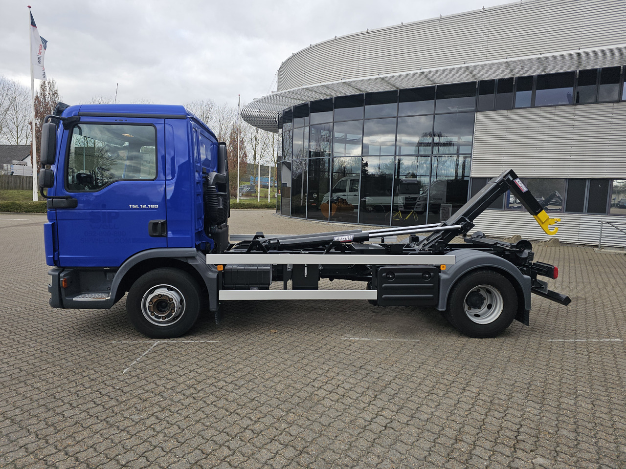 MAN TGL 12.190 BL - Haakarmsysteem vrachtwagen: afbeelding 4 MAN TGL 12.190 BL - Haakarmsysteem vrachtwagen: afbeelding 4