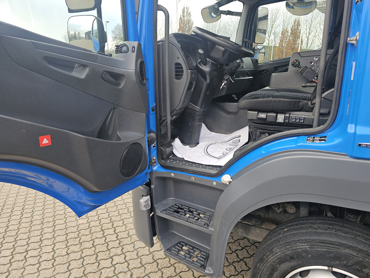 Mercedes Atego 1224 - Containertransporter/ Wissellaadbak vrachtwagen: afbeelding 5 Mercedes Atego 1224 - Containertransporter/ Wissellaadbak vrachtwagen: afbeelding 5