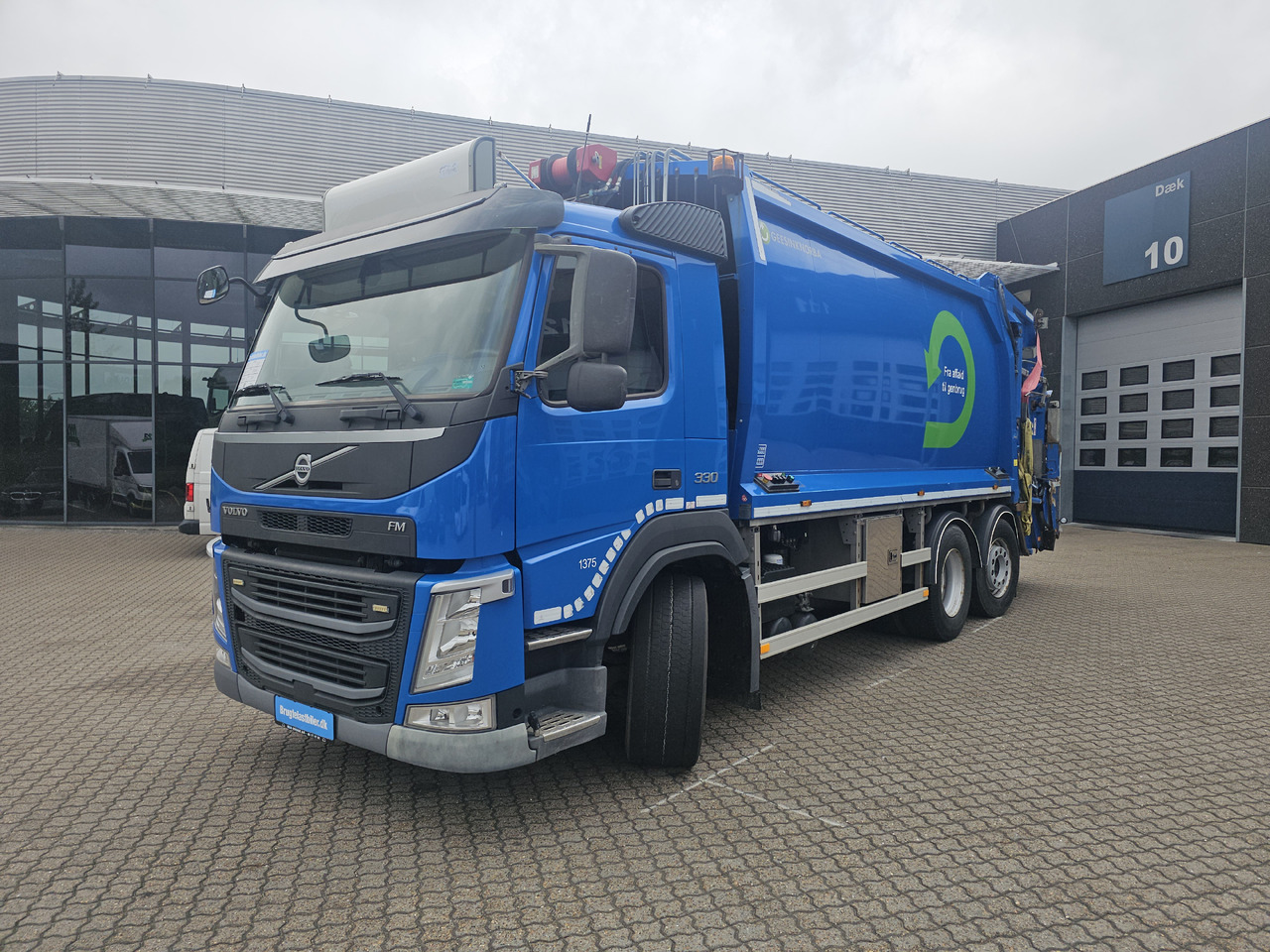 Volvo FM330 - Vuilniswagen: afbeelding 1 Volvo FM330 - Vuilniswagen: afbeelding 1