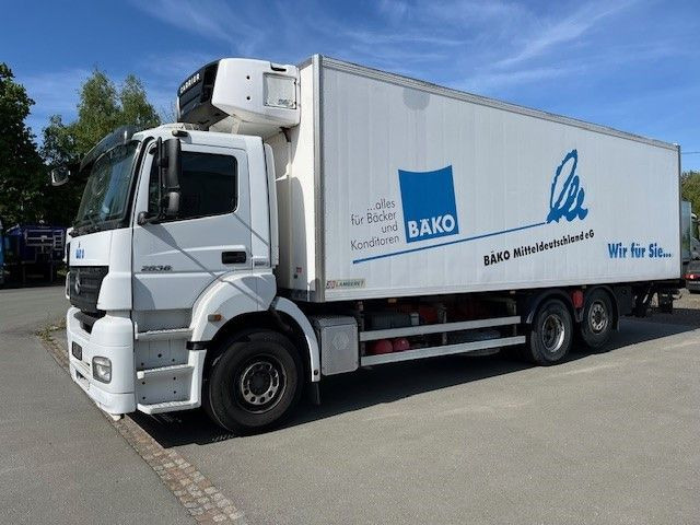 Mercedes-Benz Axor MB 2536 Kühlfahrzeug Bitemp LBW - Koelwagen vrachtwagen: afbeelding 4 Mercedes-Benz Axor MB 2536 Kühlfahrzeug Bitemp LBW - Koelwagen vrachtwagen: afbeelding 4