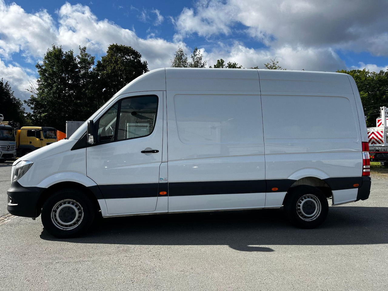 Mercedes-Benz Sprinter II Kasten 316 CDI - Gesloten bestelwagen: afbeelding 4 Mercedes-Benz Sprinter II Kasten 316 CDI - Gesloten bestelwagen: afbeelding 4