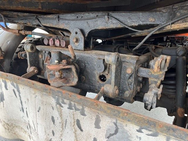 Kipper vrachtwagen Mercedes-Benz Unimog 418/10 Winterdienst2000: afbeelding 16