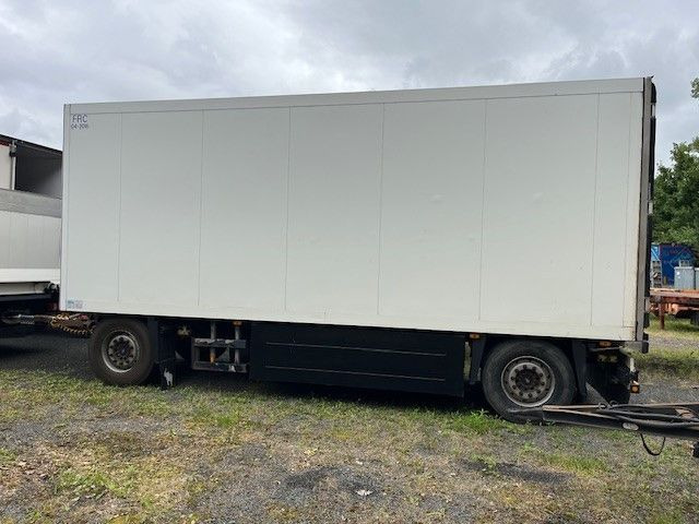 Schmitz Cargobull TK Anhänger Thermoking SL100 Rohrbahn Fleisch - Koelwagen aanhangwagen: afbeelding 3 Schmitz Cargobull TK Anhänger Thermoking SL100 Rohrbahn Fleisch - Koelwagen aanhangwagen: afbeelding 3