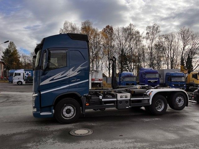 Volvo FH 460 Globetrotter Meiller Abrollkipper - Haakarmsysteem vrachtwagen: afbeelding 4 Volvo FH 460 Globetrotter Meiller Abrollkipper - Haakarmsysteem vrachtwagen: afbeelding 4