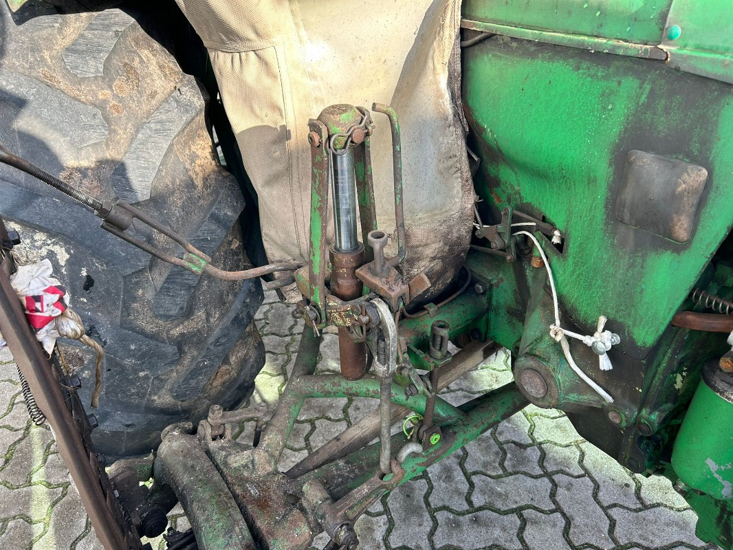 Deutz D 4005 - Tractor: afbeelding 5 Deutz D 4005 - Tractor: afbeelding 5