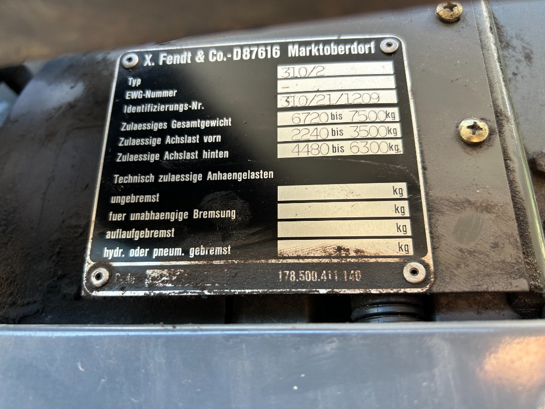 Fendt Farmer 310 - Tractor: afbeelding 2 Fendt Farmer 310 - Tractor: afbeelding 2