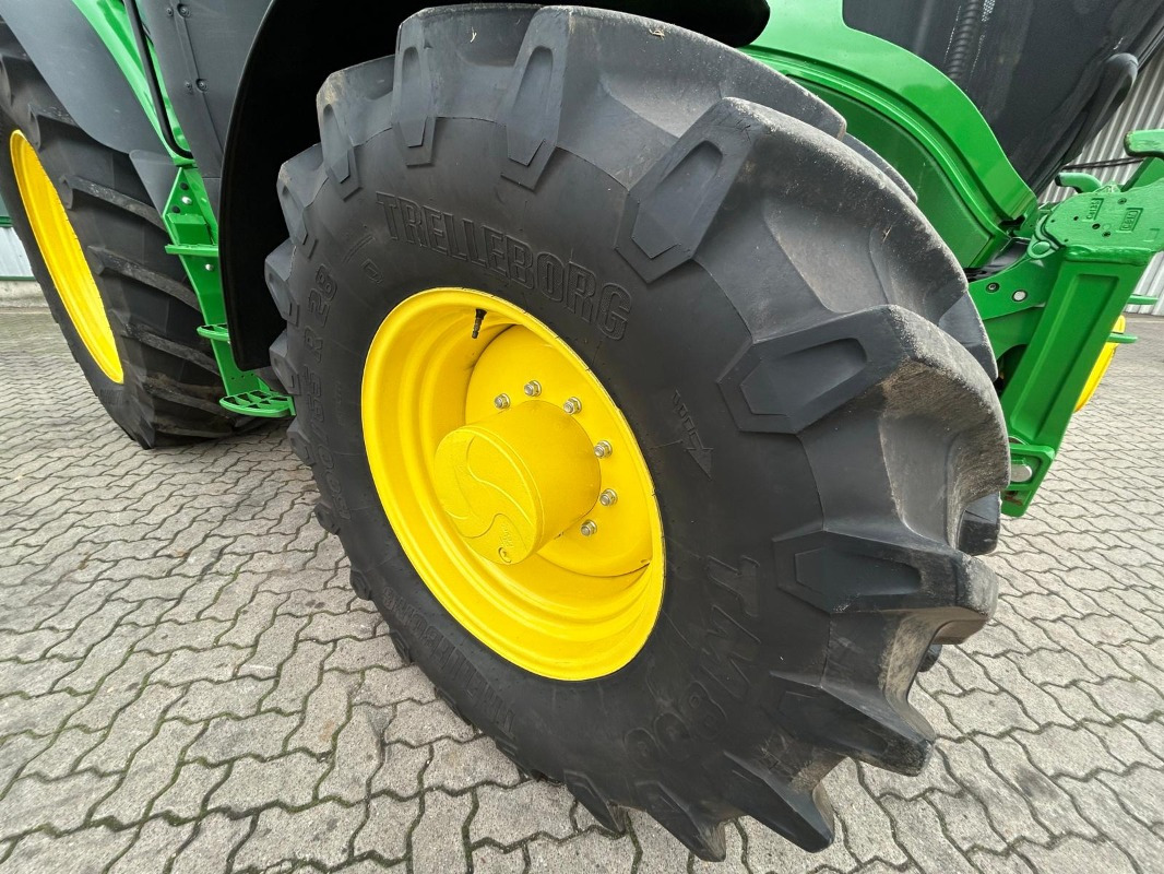 John Deere 6R 155 - Tractor: afbeelding 3 John Deere 6R 155 - Tractor: afbeelding 3