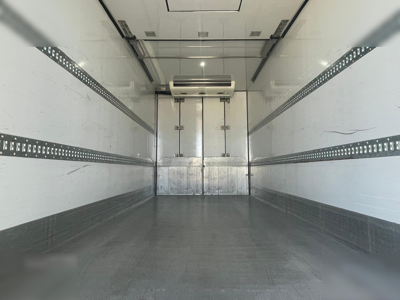 FAST - Koelwagen aanhangwagen: afbeelding 4 FAST - Koelwagen aanhangwagen: afbeelding 4