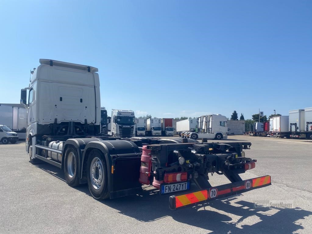 MERCEDES-BENZ ACTROS 2545 - Containertransporter/ Wissellaadbak vrachtwagen: afbeelding 3 MERCEDES-BENZ ACTROS 2545 - Containertransporter/ Wissellaadbak vrachtwagen: afbeelding 3