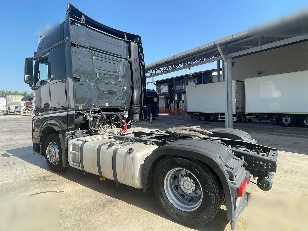 MERCEDES-BENZ ACTROS 1848 - Trekker: afbeelding 4 MERCEDES-BENZ ACTROS 1848 - Trekker: afbeelding 4