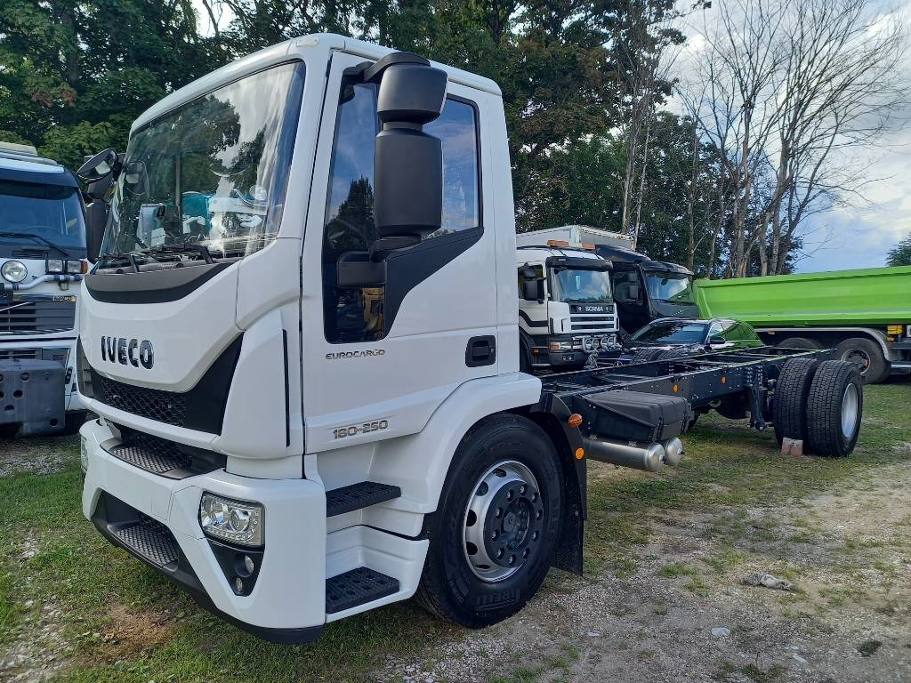 Chassis vrachtwagen Iveco Eurocargo ML180E/FP, NEW, NOT USED: afbeelding 10 Chassis vrachtwagen Iveco Eurocargo ML180E/FP, NEW, NOT USED: afbeelding 10