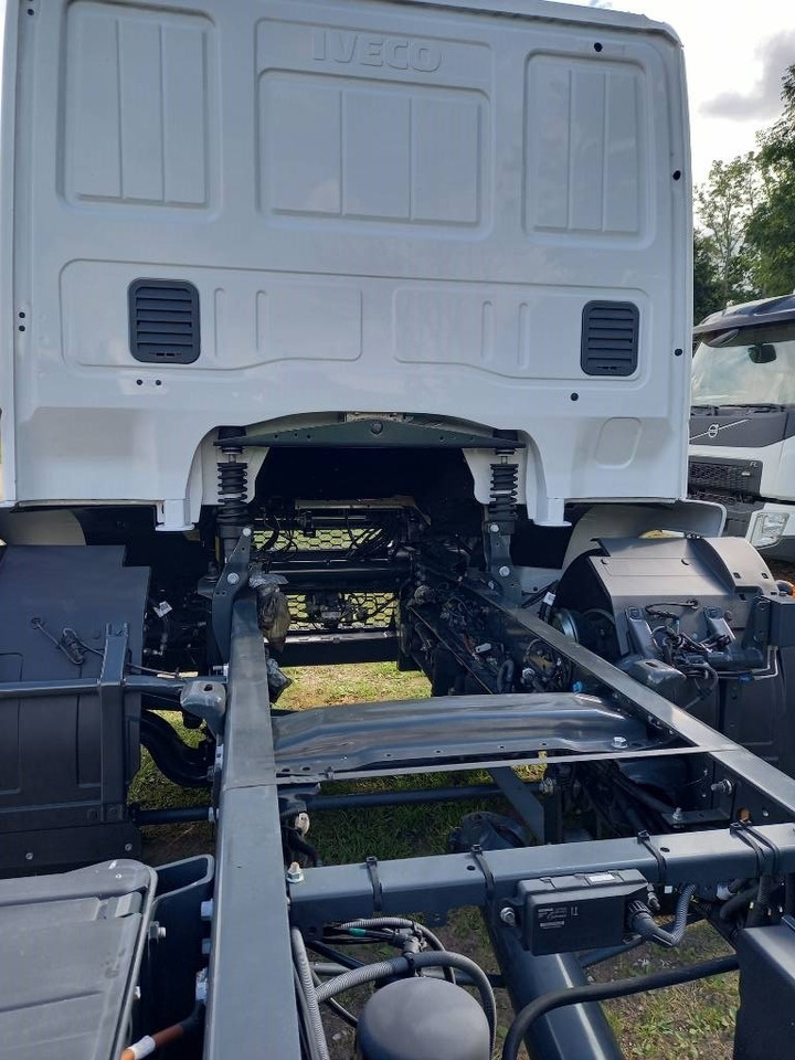 Chassis vrachtwagen Iveco Eurocargo ML180E/FP, NEW, NOT USED: afbeelding 19 Chassis vrachtwagen Iveco Eurocargo ML180E/FP, NEW, NOT USED: afbeelding 19