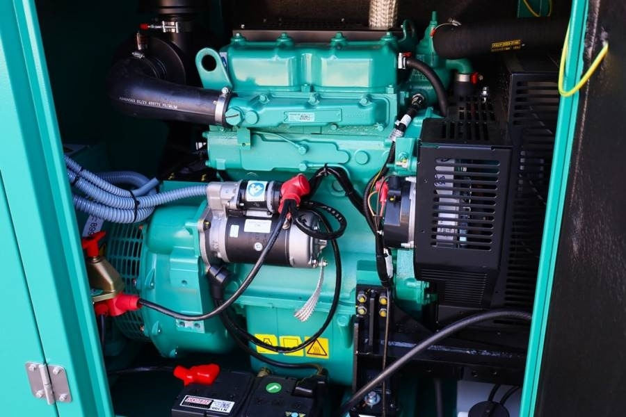 Cummins C22D5Q Declaration of Conformity, Diesel, 22kVA, A - Industrie generator: afbeelding 4 Cummins C22D5Q Declaration of Conformity, Diesel, 22kVA, A - Industrie generator: afbeelding 4