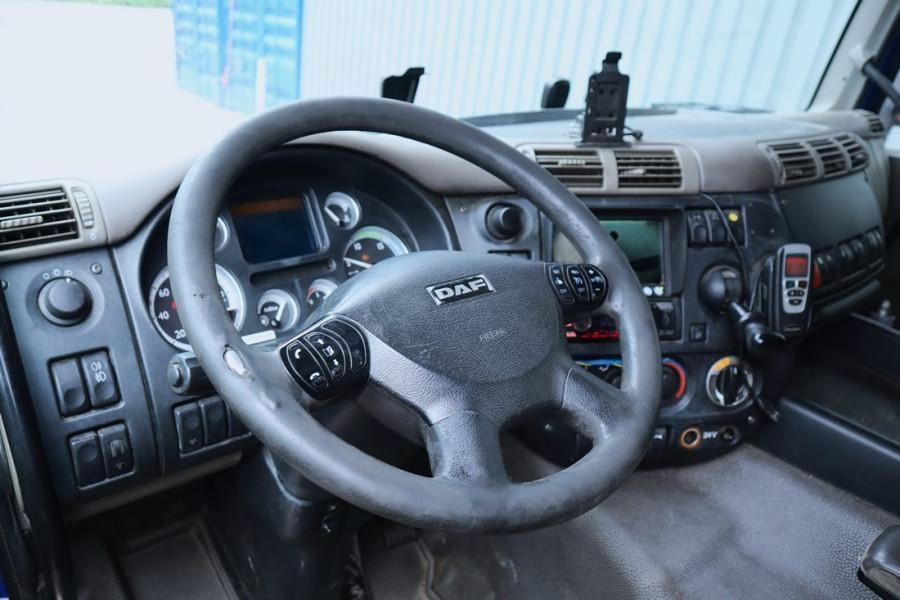 DAF CF85 With HMF 85t/m Crane Dutch Registration, HMF - Alle terrein kraan: afbeelding 4 DAF CF85 With HMF 85t/m Crane Dutch Registration, HMF - Alle terrein kraan: afbeelding 4