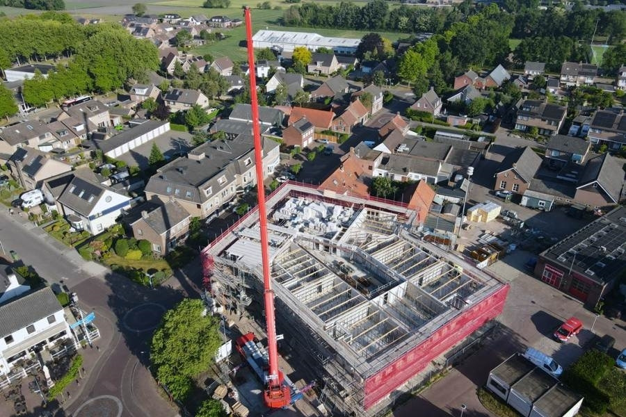 Demag AC220-5 Dutch Registration, 10x6x10, 220t Capacity - Alle terrein kraan: afbeelding 3 Demag AC220-5 Dutch Registration, 10x6x10, 220t Capacity - Alle terrein kraan: afbeelding 3