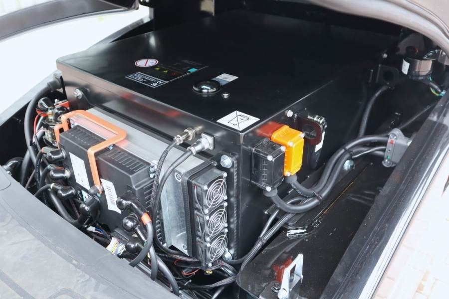 EP EFL253 Valid inspection, *Guarantee! Electric Lith - Diesel heftruck: afbeelding 5 EP EFL253 Valid inspection, *Guarantee! Electric Lith - Diesel heftruck: afbeelding 5