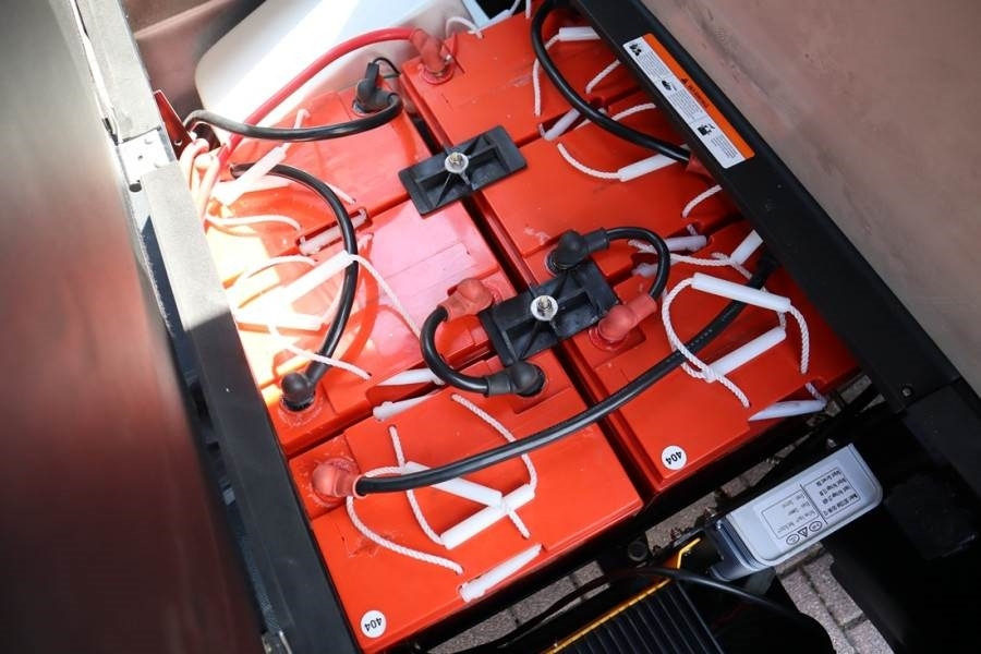 BRINGO L6E-A Dutch Registration, Valid inspection, - Gemeentelijke machine/ Speciaal: afbeelding 5 BRINGO L6E-A Dutch Registration, Valid inspection, - Gemeentelijke machine/ Speciaal: afbeelding 5