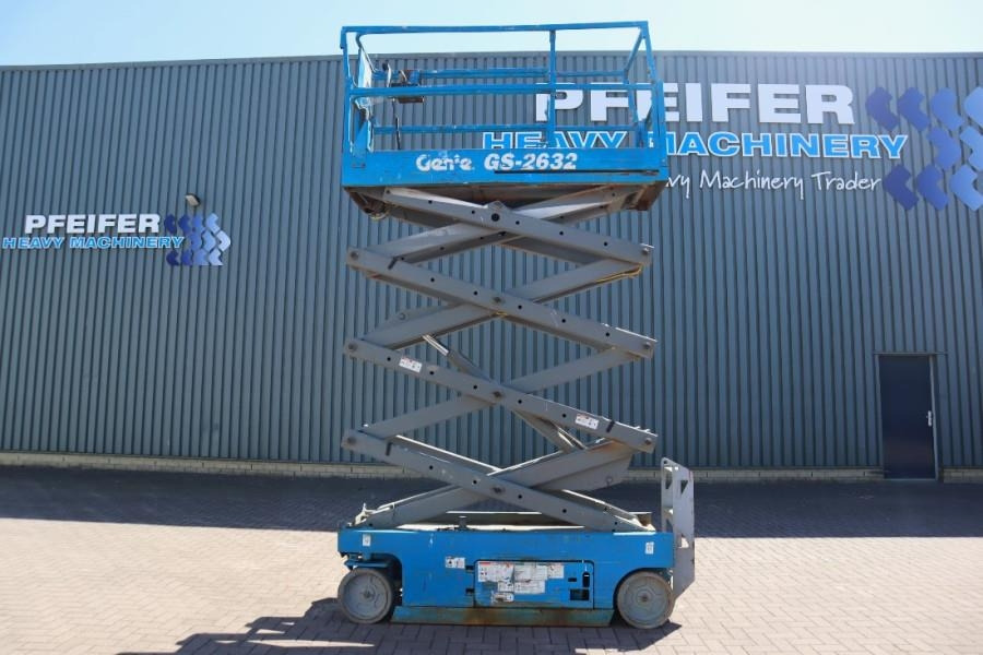 Genie GS2632 Electric, Working Height 10m, 227kg Capacit - Schaarlift: afbeelding 5 Genie GS2632 Electric, Working Height 10m, 227kg Capacit - Schaarlift: afbeelding 5