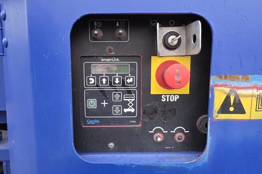 Genie GS3369DC Electric, 11.9m Working Height, 454kg Cap - Schaarlift: afbeelding 5 Genie GS3369DC Electric, 11.9m Working Height, 454kg Cap - Schaarlift: afbeelding 5