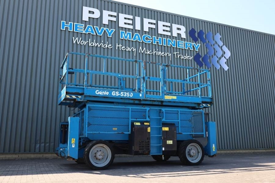 Genie GS5390 Diesel, 4x4 Drive, 18.15m Working Height, 6 - Schaarlift: afbeelding 1 Genie GS5390 Diesel, 4x4 Drive, 18.15m Working Height, 6 - Schaarlift: afbeelding 1