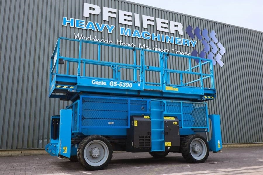 Genie GS5390 Diesel, 4x4 Drive, 18.15m Working Height, 6 - Schaarlift: afbeelding 1 Genie GS5390 Diesel, 4x4 Drive, 18.15m Working Height, 6 - Schaarlift: afbeelding 1