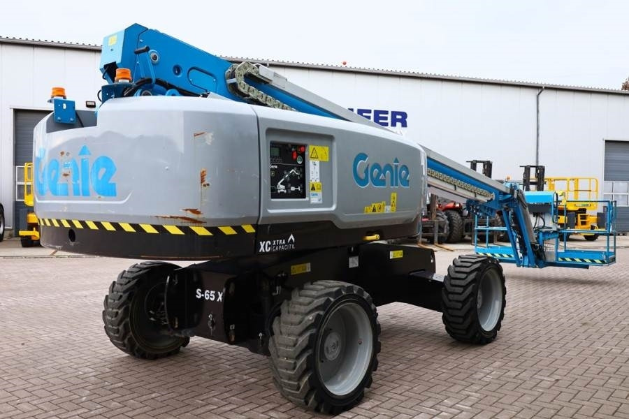 Genie S65XC Guarantee! Diesel, 4x4 Drive, 21.8m Working - Telescoophoogwerker: afbeelding 2 Genie S65XC Guarantee! Diesel, 4x4 Drive, 21.8m Working - Telescoophoogwerker: afbeelding 2