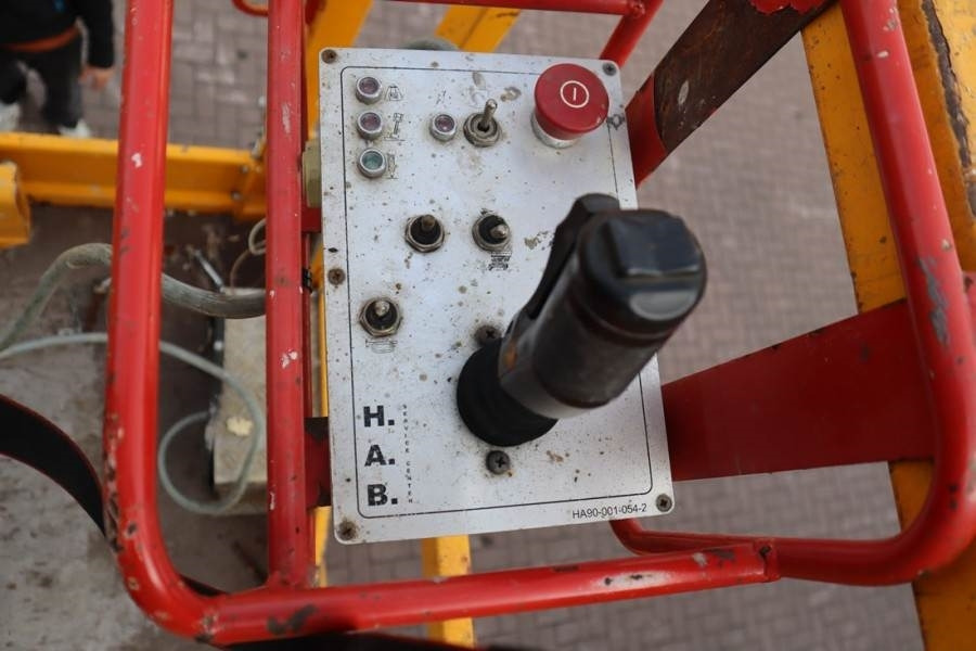 HAB S195-24 D4WDS Diesel, 4x4 Drive, 19.5m Working Hei - Schaarlift: afbeelding 4 HAB S195-24 D4WDS Diesel, 4x4 Drive, 19.5m Working Hei - Schaarlift: afbeelding 4