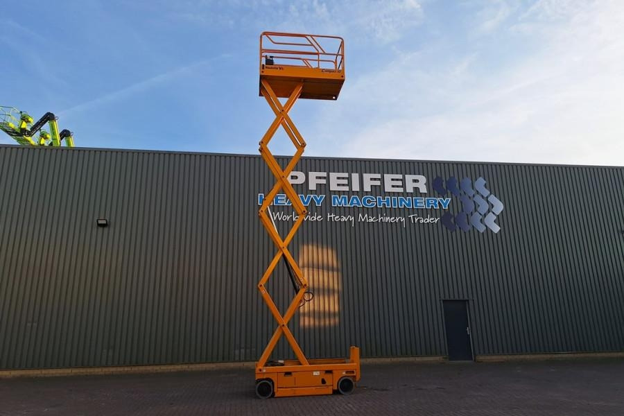 Haulotte Compact 10 Electric, 10m Working Height, 450kg Cap - Schaarlift: afbeelding 3 Haulotte Compact 10 Electric, 10m Working Height, 450kg Cap - Schaarlift: afbeelding 3