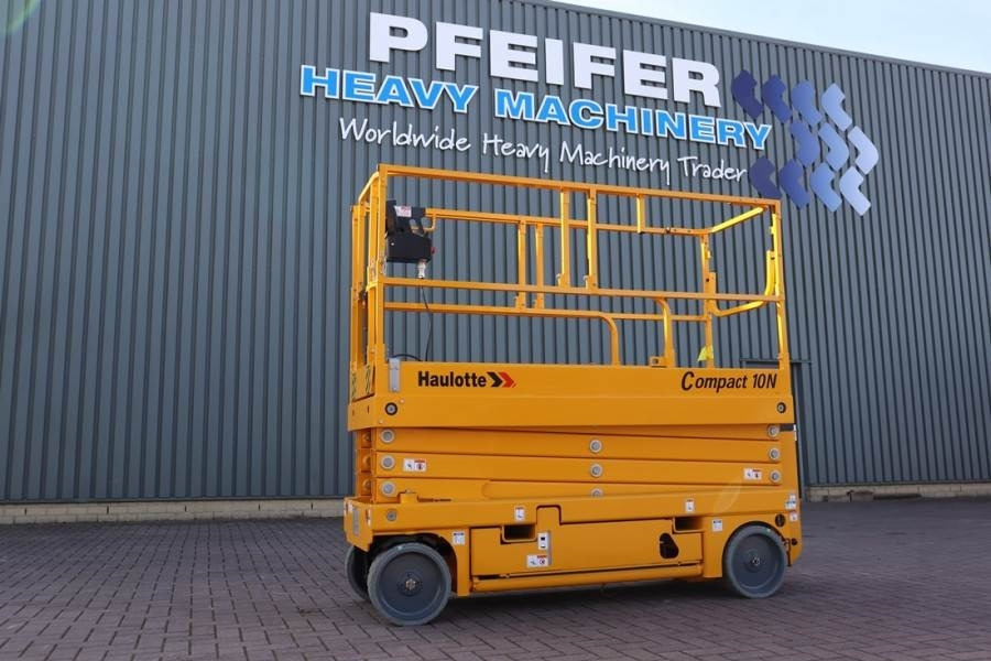 Haulotte Compact 10N Valid Iinspection, *Guarantee! 10m Wor - Schaarlift: afbeelding 1 Haulotte Compact 10N Valid Iinspection, *Guarantee! 10m Wor - Schaarlift: afbeelding 1