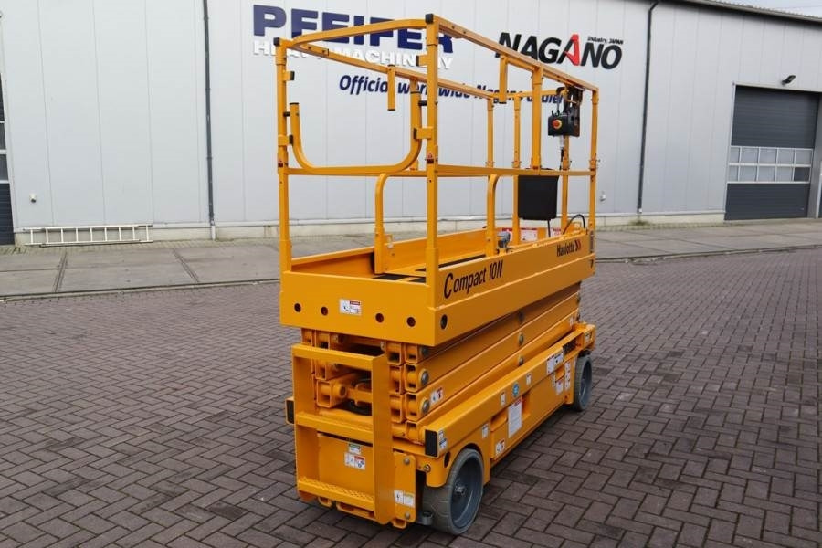 Haulotte Compact 10N Valid Inspection, *Guarantee! 10m Work - Schaarlift: afbeelding 2 Haulotte Compact 10N Valid Inspection, *Guarantee! 10m Work - Schaarlift: afbeelding 2