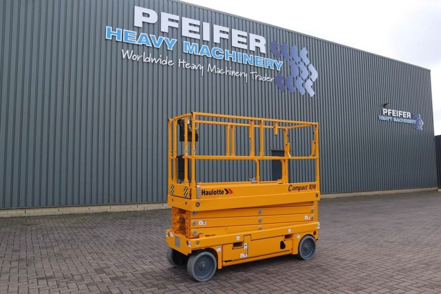 Haulotte Compact 10N Valid Inspection, *Guarantee! 10m Work - Schaarlift: afbeelding 1 Haulotte Compact 10N Valid Inspection, *Guarantee! 10m Work - Schaarlift: afbeelding 1