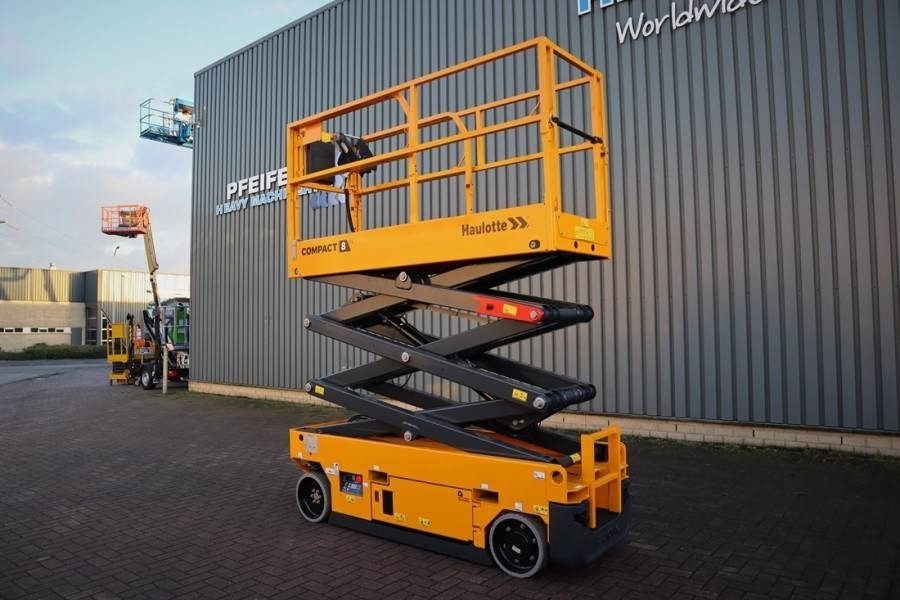 Haulotte Compact 8N Valid inspection, *Guarantee! 8m Workin - Schaarlift: afbeelding 5 Haulotte Compact 8N Valid inspection, *Guarantee! 8m Workin - Schaarlift: afbeelding 5