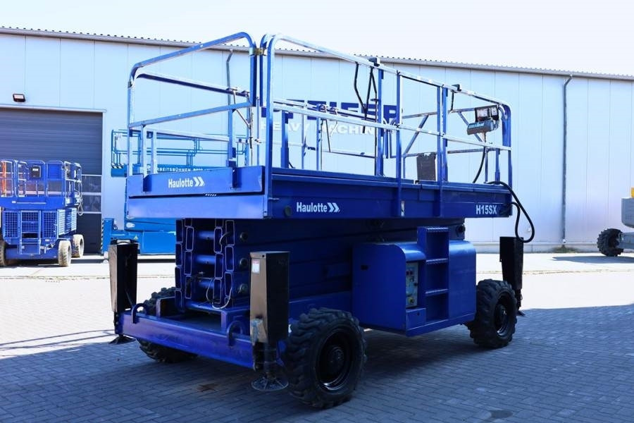 Haulotte H15SX Diesel, 4x4 Drive 15 Working Height, 500kg C - Schaarlift: afbeelding 2 Haulotte H15SX Diesel, 4x4 Drive 15 Working Height, 500kg C - Schaarlift: afbeelding 2