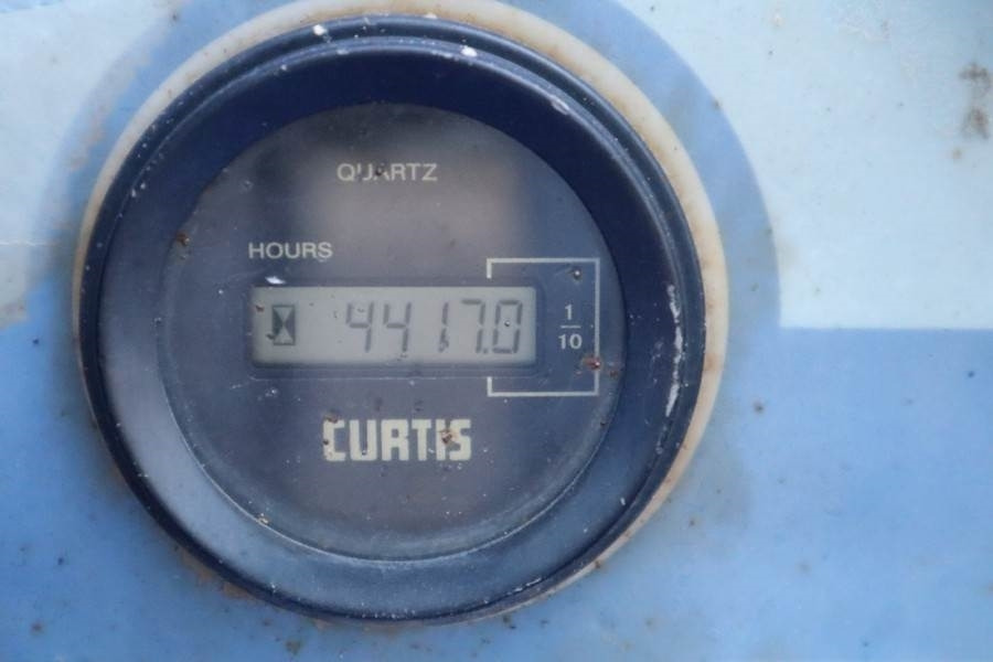 Haulotte H15SX New Tyres, Diesel, 4x4 Drive, 15 Working Hei - Schaarlift: afbeelding 5 Haulotte H15SX New Tyres, Diesel, 4x4 Drive, 15 Working Hei - Schaarlift: afbeelding 5