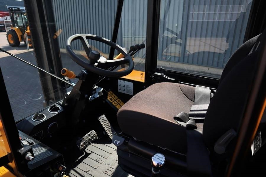 JCB 940-4 T4 Valid inspection, *Guarantee! Diesel, 4x4 - Ruw terrein heftruck: afbeelding 4 JCB 940-4 T4 Valid inspection, *Guarantee! Diesel, 4x4 - Ruw terrein heftruck: afbeelding 4