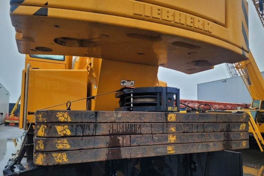 Leasing Liebherr LTM1070-4.2 Dutch Vehicle Registration, Valid Insp  Liebherr LTM1070-4.2 Dutch Vehicle Registration, Valid Insp: afbeelding 11