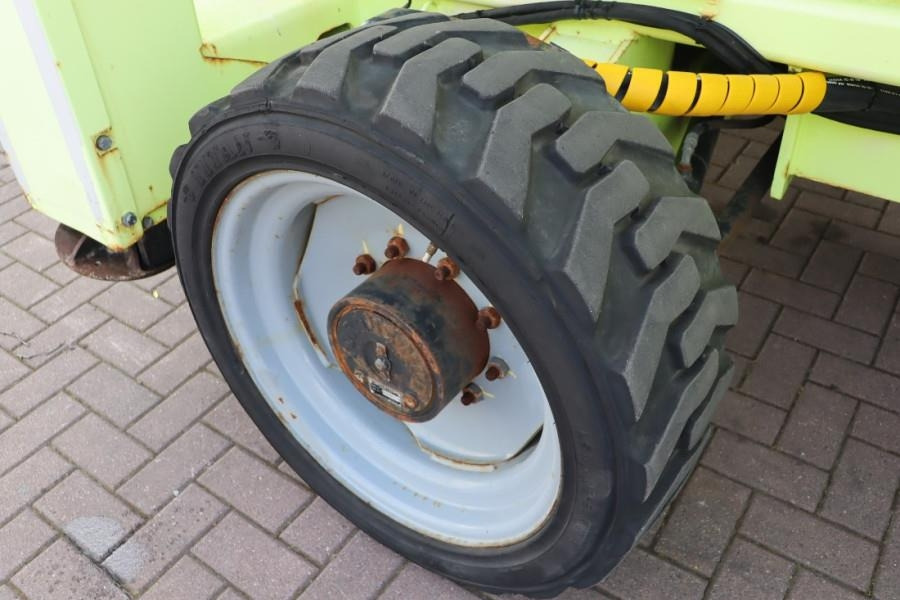 Schaarlift MEC 3392RT-T Diesel, 4x4 Drive, 12m Working Height, 12: afbeelding 12 Schaarlift MEC 3392RT-T Diesel, 4x4 Drive, 12m Working Height, 12: afbeelding 12