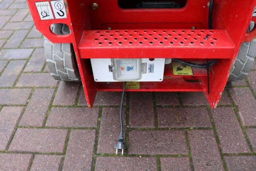Magni ES0807E Available Directly From Stock, Electric, 7 - Schaarlift: afbeelding 4 Magni ES0807E Available Directly From Stock, Electric, 7 - Schaarlift: afbeelding 4