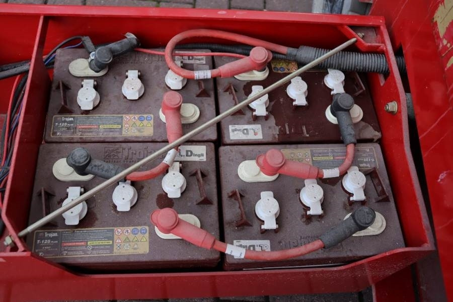 Magni ES1212E Valid inspection, *Guarantee! Electric, 12 - Schaarlift: afbeelding 5 Magni ES1212E Valid inspection, *Guarantee! Electric, 12 - Schaarlift: afbeelding 5