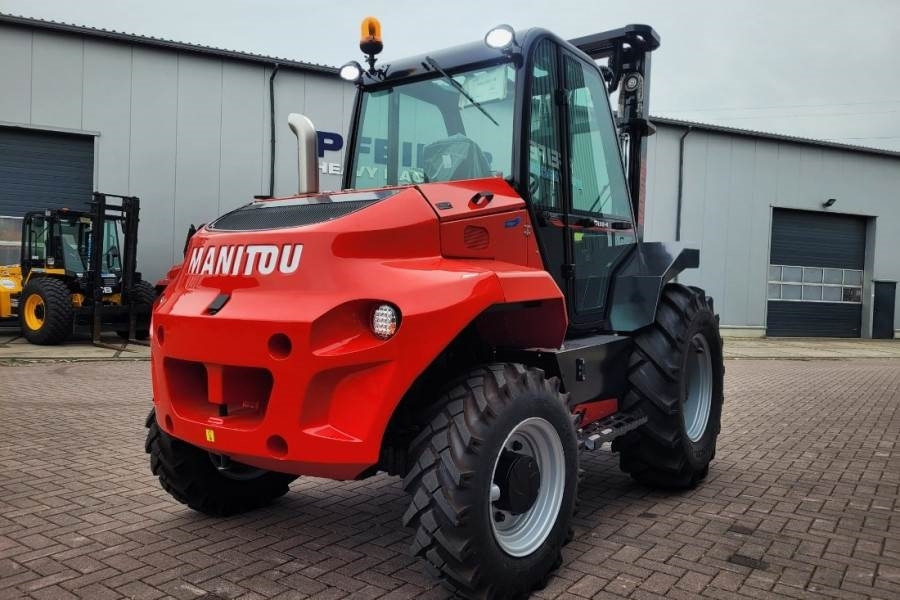 Manitou M30-4 Valid inspection, *Guarantee, Diesel, 4x4 Dr - Ruw terrein heftruck: afbeelding 2 Manitou M30-4 Valid inspection, *Guarantee, Diesel, 4x4 Dr - Ruw terrein heftruck: afbeelding 2