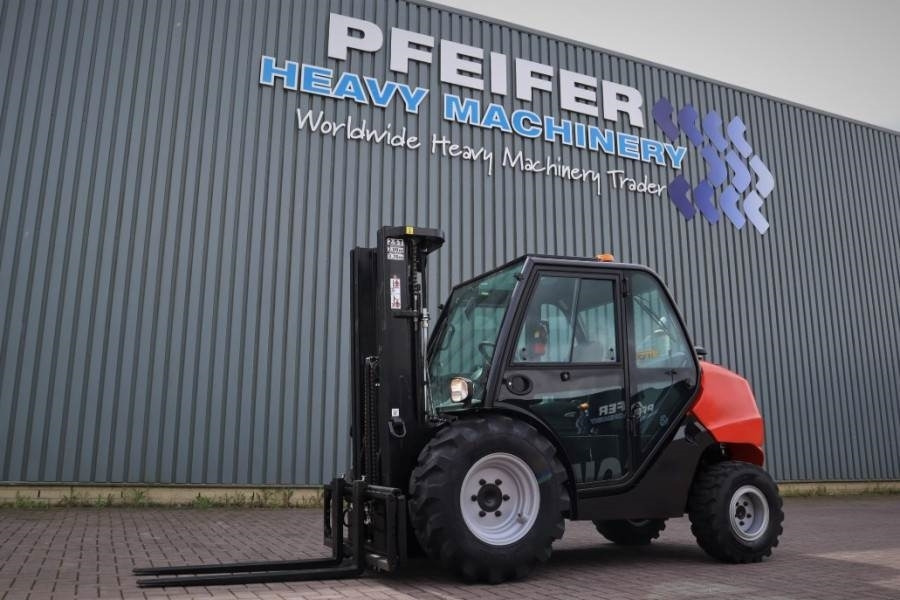 Manitou MC25-4 Valid Inspection, *Guarantee, Diesel, 4x4 D - Ruw terrein heftruck: afbeelding 1 Manitou MC25-4 Valid Inspection, *Guarantee, Diesel, 4x4 D - Ruw terrein heftruck: afbeelding 1