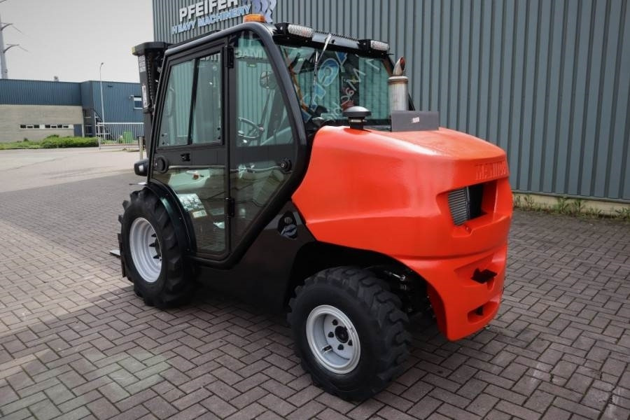 Manitou MC25-4 Valid Inspection, *Guarantee, Diesel, 4x4 D - Ruw terrein heftruck: afbeelding 4 Manitou MC25-4 Valid Inspection, *Guarantee, Diesel, 4x4 D - Ruw terrein heftruck: afbeelding 4