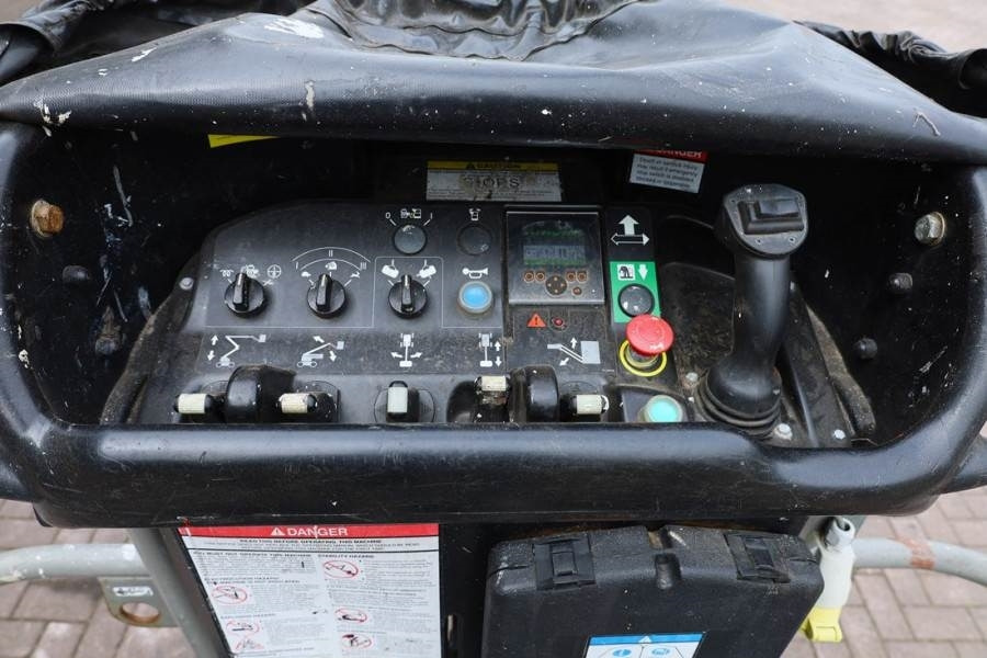 Niftylift HR15N Hybrid MK3 Hybrid, 4x2 Drive, 15.5m Working - Knikarmhoogwerker: afbeelding 5 Niftylift HR15N Hybrid MK3 Hybrid, 4x2 Drive, 15.5m Working - Knikarmhoogwerker: afbeelding 5