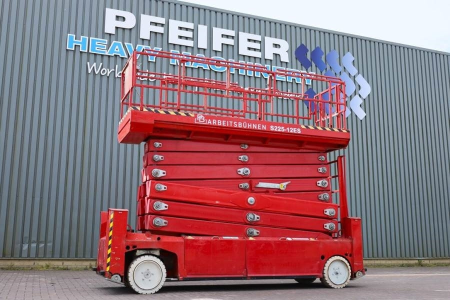 PB LIFT S225-12ES Electric, 22.5m Working Height, 450 - Schaarlift: afbeelding 1 PB LIFT S225-12ES Electric, 22.5m Working Height, 450 - Schaarlift: afbeelding 1